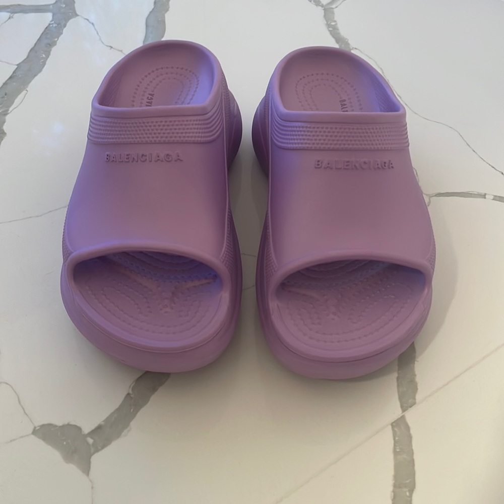 Balenciaga Women's Pool Crocs Rubber PURPLE